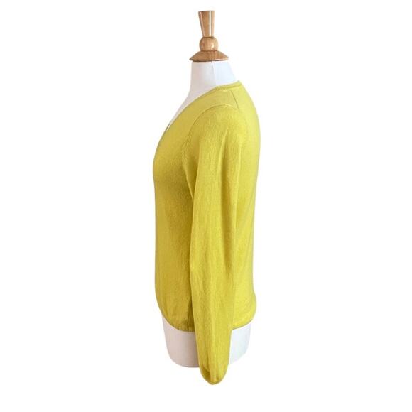 Charter Club Yellow 100% Cashmere V-Neck Long Sleeve Sweater, M - Picture 4 of 9